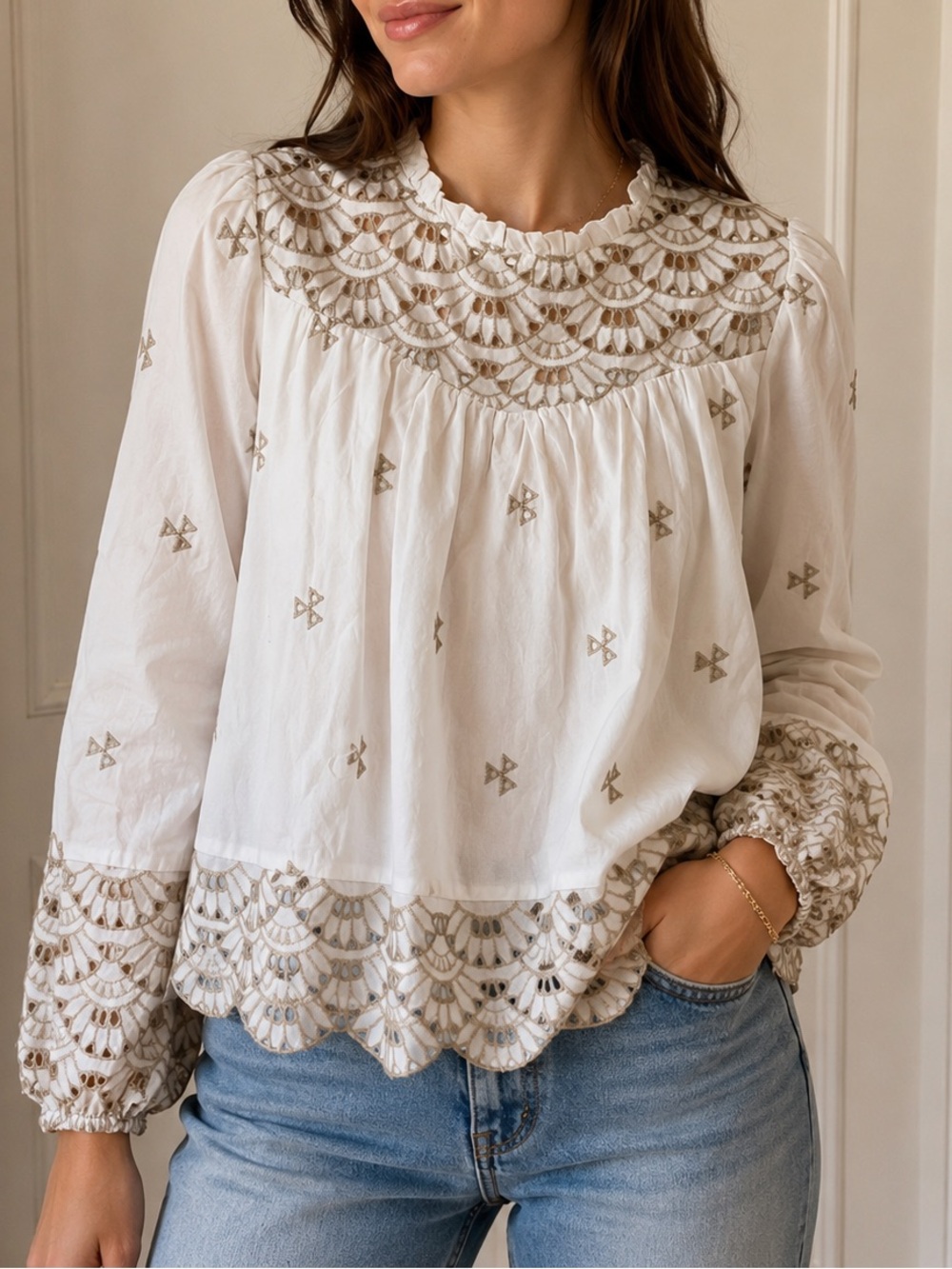 Time and Tru | White | Embroidered Boho Eyelet Blouse | Size Small (4–6)
